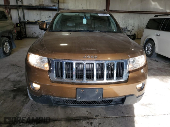2011 Jeep Grand Cherokee Laredo with VIN 1J4RR4GG6BC675290, listed as a Copart auction lot 47627585 with 142,195 mi miles and Salvage Title. Bid and sale history available at carsss.com. Image 5.