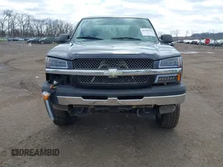 2005 Chevrolet Silverado 1500 Z71 z VIN 1GCEK19Z75Z191040, wystawiony jako IAAI lot #41705016 z przebiegiem 180 517 mil mil oraz . Historia ofert i sprzedaży dostępna na DreamBid. Obrazek 13.