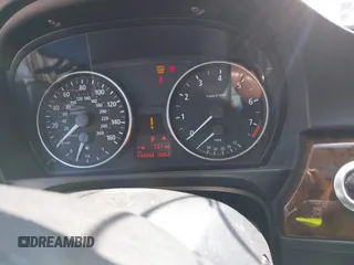 2006 BMW 3 Series 325i с VIN WBAVB13516KX42866, выставлен на аукционе IAAI как лот 42335482 с пробегом 194 694 миль миль и . История ставок и продаж доступна на DreamBid. Изображение 7.