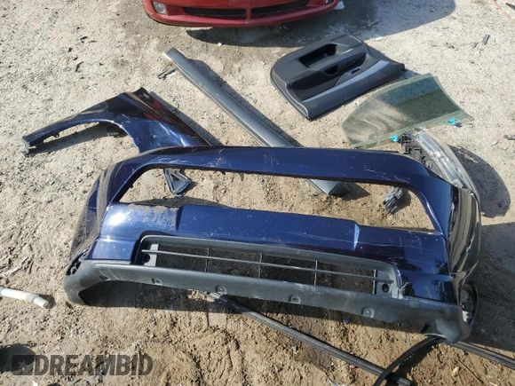 2014 Mitsubishi Outlander SE z VIN JA4AD3A3XEZ011233, wystawiony jako Copart lot #53848985 z przebiegiem 153 539 mil mil oraz Szkoda całkowita • Salvage title. Historia ofert i sprzedaży dostępna na DreamBid. Obrazek 13.