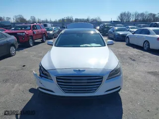 2015 Hyundai Genesis 3.8L with VIN KMHGN4JE7FU082789, listed as a IAAI auction lot 41480393 with 84,481 mi miles. Bid and sale history available at carsss.com. Image 12.