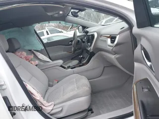 2018 GMC Acadia SLE with VIN 1GKKNLLA7JZ176464, listed as a IAAI auction lot 41461197 with 90,327 mi miles and . Bid and sale history available at DreamBid. Image 5.