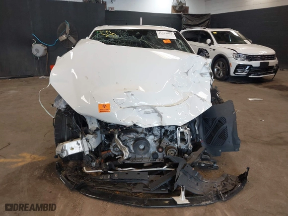 2019 Lamborghini Urus with VIN ZPBUA1ZL2KLA02084, listed as a IAAI auction lot 41953004 with 9,279 mi miles. Bid and sale history available at carsss.com. Image 11.