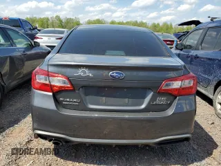 2018 Subaru Legacy z VIN 4S3BNAB63J3006196, wystawiony jako Copart lot #55606825 z przebiegiem 216 227 mil mil oraz Szkoda całkowita • Salvage title. Historia ofert i sprzedaży dostępna na DreamBid. Obrazek 6.