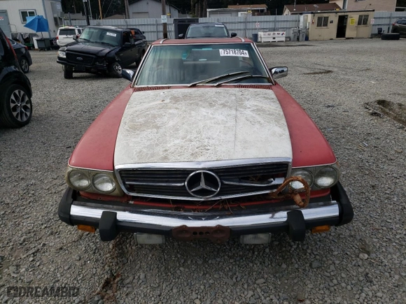 1987 Mercedes-Benz 560 Series 560SL with VIN WDBBA48D3HA065952, listed as a Copart auction lot 75718704 with NaN miles and Clean Title. Bid and sale history available at carsss.com. Image 5.