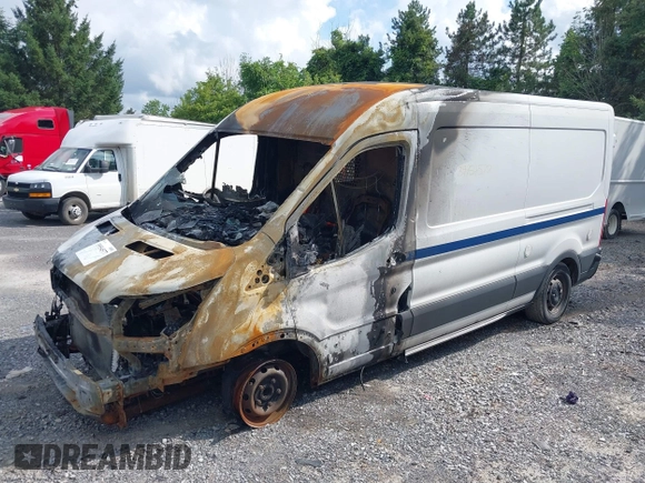 2018 Ford Transit with VIN 1FTBW2CM9JKB37641, listed as a IAAI auction lot 39954577 with Not provided miles and . Bid and sale history available at DreamBid. Image 2.