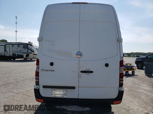 2011 Freightliner Sprinter with VIN WDYPE8CC4B5552423, listed as a Copart auction lot 69059564 with Not Provided miles and Salvage Title. Bid and sale history available at DreamBid. Image 6.