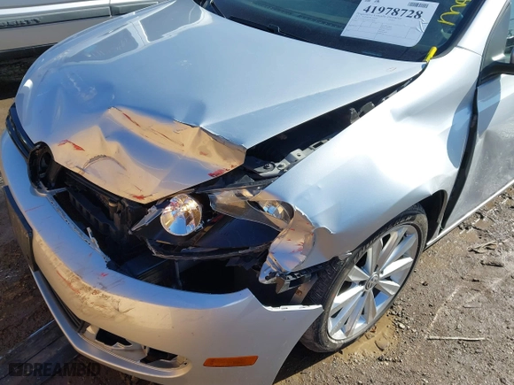2013 Volkswagen Golf TDI with VIN WVWDM7AJ0DW138100, listed as a IAAI auction lot 41978728 with 103,264 mi miles. Bid and sale history available at carsss.com. Image 6.