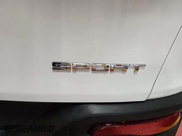 2015 Jeep Cherokee Sport with VIN 1C4PJMAB8FW685146, listed as a IAAI auction lot 42842417 with 130,325 mi miles and . Bid and sale history available at DreamBid. Image 17.