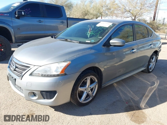 2014 Nissan Sentra SR z VIN 3N1AB7AP1EY309172, wystawiony jako IAAI lot #41577550 z przebiegiem 142 610 mil mil oraz . Historia ofert i sprzedaży dostępna na DreamBid. Obrazek 2.