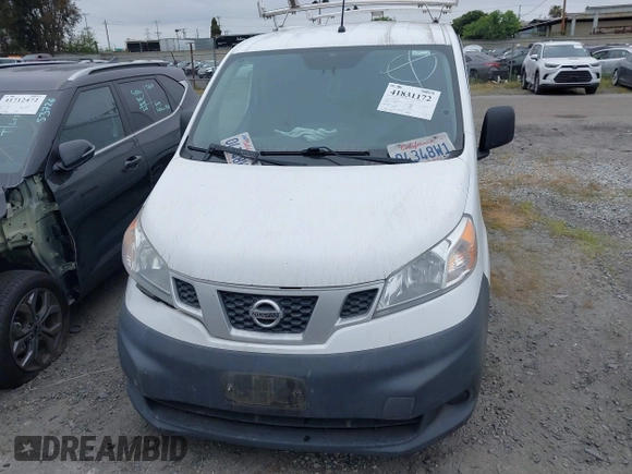 2015 Nissan NV200 SV with VIN 3N6CM0KNXFK710080, listed as a IAAI auction lot 41831172 with 144,397 mi miles. Bid and sale history available at carsss.com. Image 12.