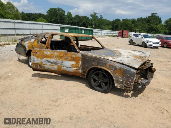 1985 Chevrolet Monte Carlo Sport SS с VIN 1G1GZ37GXFR115095, выставлен на аукционе Copart как лот 62680814 с пробегом Не указан миль и На запчасти • Non repairable. История ставок и продаж доступна на DreamBid. Изображение 4.