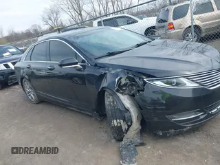 2014 Lincoln MKZ with VIN 3LN6L2J94ER811877, listed as a IAAI auction lot 42022519 with 178,972 mi miles. Bid and sale history available at carsss.com. Image 13.