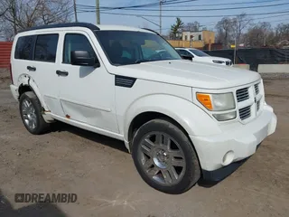 2007 Dodge Nitro R/T with VIN 1D8GU58687W720700, listed as a IAAI auction lot 41802485 with 203,575 mi miles. Bid and sale history available at carsss.com. Image 1.