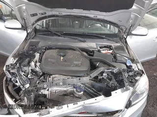 2016 Volvo S60 T5 Drive-E Premier z VIN YV126MFKXG1395519, wystawiony jako IAAI lot #41488969 z przebiegiem 109 130 mil mil oraz . Historia ofert i sprzedaży dostępna na DreamBid. Obrazek 10.