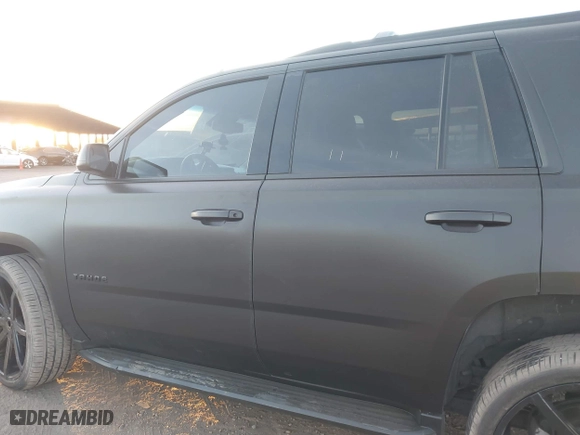 2017 Chevrolet Tahoe LS with VIN 1GNSCAKC6HR352429, listed as a IAAI auction lot 41607841 with 100,578 mi miles. Bid and sale history available at carsss.com. Image 14.