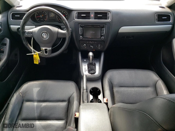 2014 Volkswagen Jetta Sedan SE w/Connectivity with VIN 3VWD17AJ4EM400367, listed as a Copart auction lot 47878765 with 142,452 mi miles and Salvage Title. Bid and sale history available at carsss.com. Image 8.