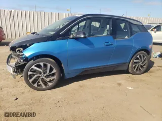2018 BMW i3 with VIN WBY7Z2C50JVE64726, listed as a Copart auction lot 47967404 with 27,883 mi miles. Bid and sale history available at carsss.com. Image 1.