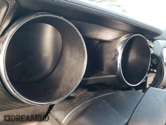 2015 Ford Mustang V6 with VIN 1FA6P8AM6F5380016, listed as a Copart auction lot 46130305 with Not Provided miles and Salvage Title. Bid and sale history available at DreamBid. Image 9.