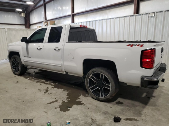 2019 Chevrolet Silverado 1500 LD LT with VIN 2GCVKPEC1K1120182, listed as a Copart auction lot 44889985 with 93,274 mi miles and Clean Title. Bid and sale history available at carsss.com. Image 2.