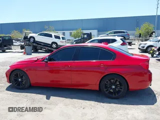 2012 BMW 3 Series 335i с VIN WBA3A9C53CFX59715, выставлен на аукционе IAAI как лот 42316918 с пробегом 139 483 миль миль и . История ставок и продаж доступна на DreamBid. Изображение 14.