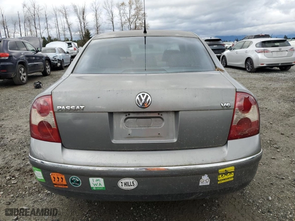 2001 Volkswagen Passat GLX with VIN WVWRH63B71P294845, listed as a Copart auction lot 79337764 with 132,563 mi miles and Clean Title. Bid and sale history available at carsss.com. Image 6.