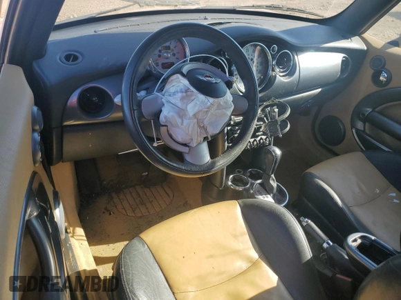 2007 MINI Convertible with VIN WMWRF33557TG17353, listed as a Copart auction lot 78946104 with 98,362 mi miles and Salvage Title. Bid and sale history available at DreamBid. Image 8.