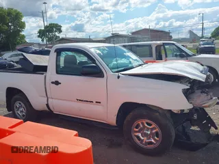 2013 Toyota Tacoma z VIN 5TFNX4CN1DX018438, wystawiony jako IAAI lot #42241260 z przebiegiem 55 253 mil mil oraz . Historia ofert i sprzedaży dostępna na DreamBid. Obrazek 13.