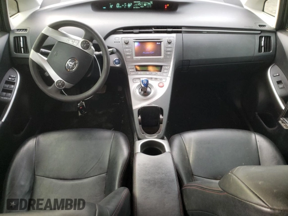 2013 Toyota Prius One with VIN JTDKN3DU3D1655603, listed as a Copart auction lot 82947084 with 107,601 mi miles and Clean Title. Bid and sale history available at DreamBid. Image 8.