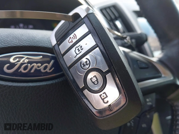 2020 Ford Edge SEL with VIN 2FMPK3J98LBA83828, listed as a IAAI auction lot 42585669 with 60,704 mi miles and . Bid and sale history available at DreamBid. Image 11.