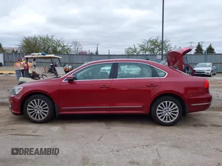 2016 Volkswagen Passat SE с VIN 1VWBT7A3XGC055174, выставлен на аукционе IAAI как лот 42021961 с пробегом 88 165 миль миль и . История ставок и продаж доступна на DreamBid. Изображение 14.