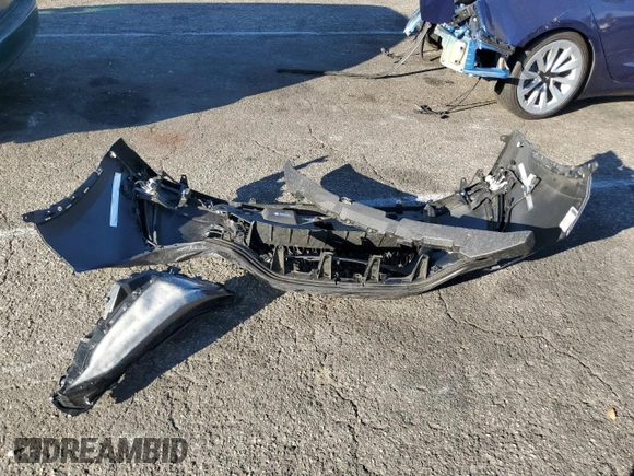 2024 Lexus NX 350h with VIN 2T2AKCEZ1RC025852, listed as a Copart auction lot 76805884 with 15,777 mi miles and Salvage title. Bid and sale history available at DreamBid. Image 13.
