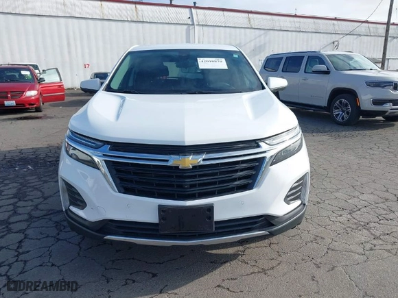 2024 Chevrolet Equinox LT with VIN 3GNAXUEG6RS205302, listed as a IAAI auction lot 42010870 with 10,472 mi miles. Bid and sale history available at carsss.com. Image 12.