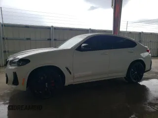 2024 BMW X4 M40i with VIN 5UX43DT05R9T40120, listed as a Copart auction lot 60976684 with 8,279 mi miles and Non Repairable. Bid and sale history available at carsss.com. Image 1.
