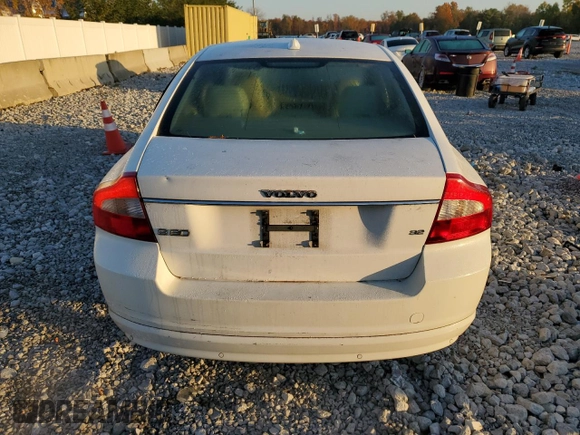 2008 Volvo S80 3.2L with VIN YV1AS982681070529, listed as a Copart auction lot 76939894 with 233,215 mi miles and Salvage Title. Bid and sale history available at carsss.com. Image 6.