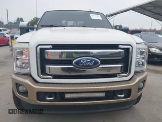 2011 Ford F-250 XL z VIN 1FT7W2BT2BEB65957, wystawiony jako IAAI lot #42648002 z przebiegiem 155 669 mil mil oraz . Historia ofert i sprzedaży dostępna na DreamBid. Obrazek 13.
