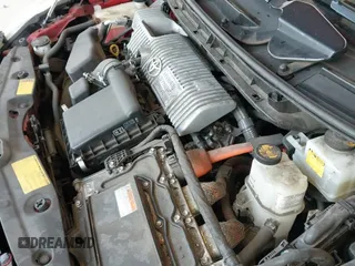 2014 Toyota Prius Four z VIN JTDKN3DU0E1770807, wystawiony jako IAAI lot #42154046 z przebiegiem 149 787 mil mil oraz . Historia ofert i sprzedaży dostępna na DreamBid. Obrazek 19.