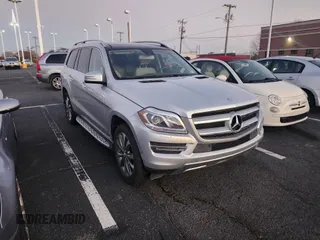 2015 Mercedes-Benz GL-Class GL 450 with VIN 4JGDF6EE0FA533195, listed as a IAAI auction lot 41519194 with 104,095 mi miles. Bid and sale history available at carsss.com. Image 1.