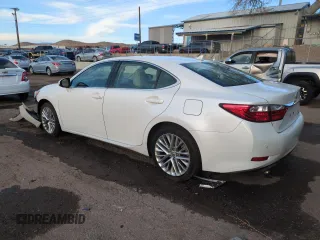 2013 Lexus ES 4dr Sdn with VIN JTHBK1GG1D2032833, listed as a Copart auction lot 49715755 with 73,764 mi miles and Salvage Title. Bid and sale history available at carsss.com. Image 2.