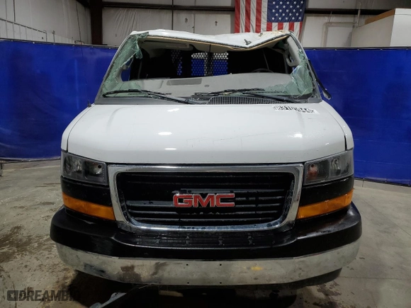 2023 GMC Savana Cargo Van with VIN 1GTW7AFP1P1138957, listed as a Copart auction lot 83101944 with 16,124 mi miles and Salvage Title. Bid and sale history available at carsss.com. Image 5.