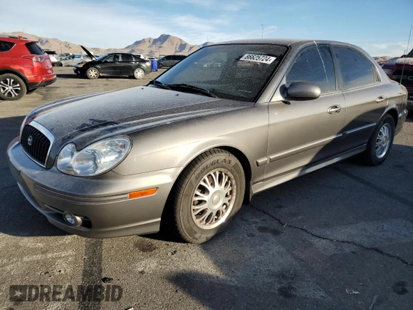 2002 Hyundai Sonata with VIN KMHWF25S32A527229, listed as a Copart auction lot 86625724 with 71,042 mi miles and Clean Title. Bid and sale history available at carsss.com. Image 1.