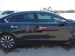 2017 Nissan Altima SV with VIN 1N4AL3AP4HC171083, listed as a IAAI auction lot 41919777 with 95,552 mi miles and . Bid and sale history available at DreamBid. Image 13.