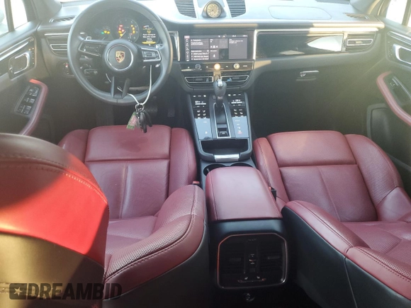 2022 Porsche Macan with VIN WP1AA2A52NLB11435, listed as a Copart auction lot 62090965 with 24,382 mi miles and Salvage title. Bid and sale history available at DreamBid. Image 8.