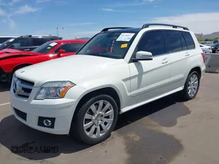 2011 Mercedes-Benz GLK 350 with VIN WDCGG5GB7BF651781, listed as a IAAI auction lot 42118517 with 100,167 mi miles and . Bid and sale history available at carsss.com. Image 2.