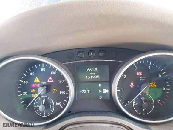 2010 Mercedes-Benz M-Class ML 350 with VIN 4JGBB5GB7AA534045, listed as a IAAI auction lot 41594506 with 151,955 mi miles. Bid and sale history available at carsss.com. Image 7.