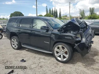 2017 GMC Yukon SLE with VIN 1GKS1AKC0HR261921, listed as a Copart auction lot 71925134 with 0 mi miles and Salvage Title. Bid and sale history available at carsss.com. Image 4.