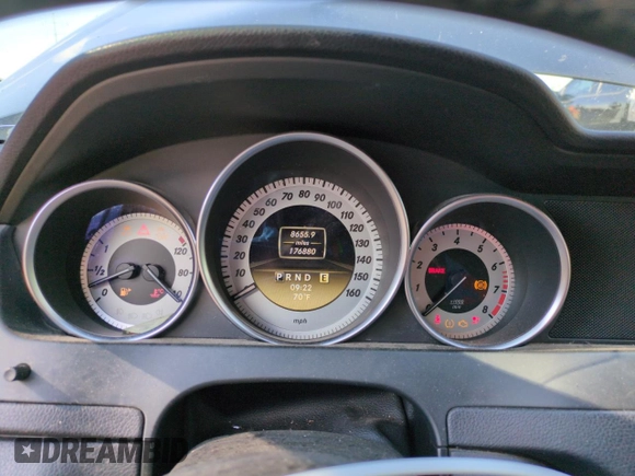 2012 Mercedes-Benz C 300 Sport with VIN WDDGF8BB5CA660243, listed as a Copart auction lot 59394845 with 176,880 mi miles and Salvage title. Bid and sale history available at DreamBid. Image 9.