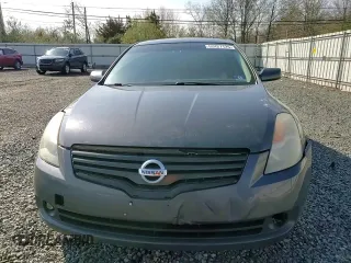 2009 Nissan Altima S with VIN 1N4AL21E69N493786, listed as a Copart auction lot 52427125 with 135,767 mi miles and Salvage Title. Bid and sale history available at DreamBid. Image 10.