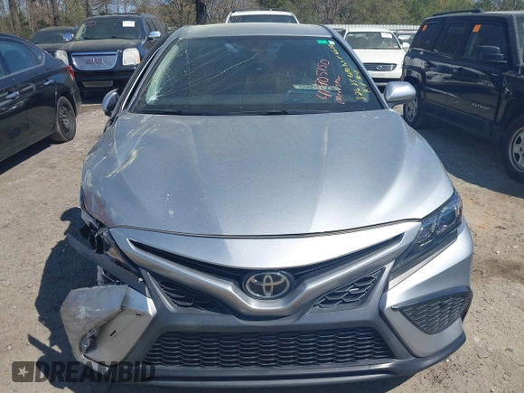 2021 Toyota Camry SE Nightshade with VIN 4T1G11AK6MU526628, listed as a IAAI auction lot 41905150 with 42,386 mi miles. Bid and sale history available at carsss.com. Image 12.