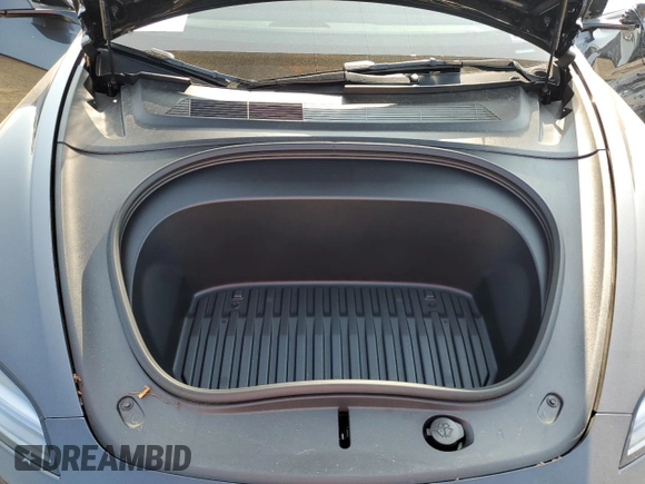 2025 Tesla Model 3 Long Range with VIN 5YJ3E1EB0SF902974, listed as a Copart auction lot 59728245 with 6,398 mi miles and Salvage title. Bid and sale history available at DreamBid. Image 11.